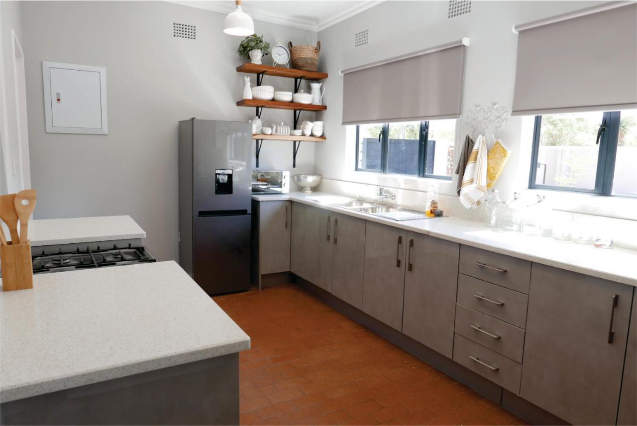 Waterside Cottages & Villas - Self Catering Gaborone Dış mekan fotoğraf
